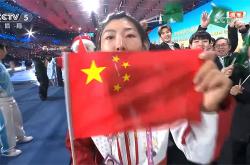 国家代表团运动员在比赛中大放异彩